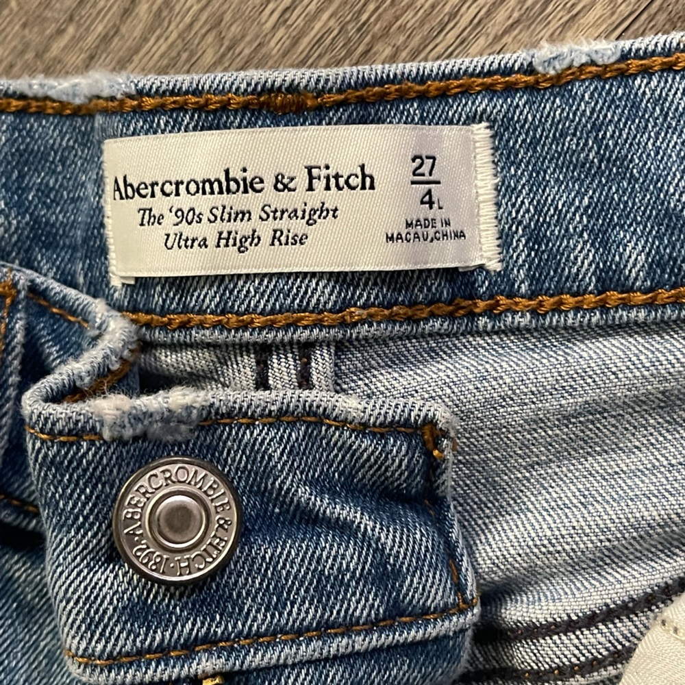 Abercrombie slim straight jeans Size 4L